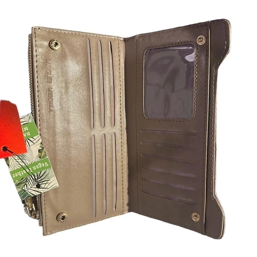 BADGLEY MISCHKA Quilted Long Card Wallet - Taupe MSRP-$59